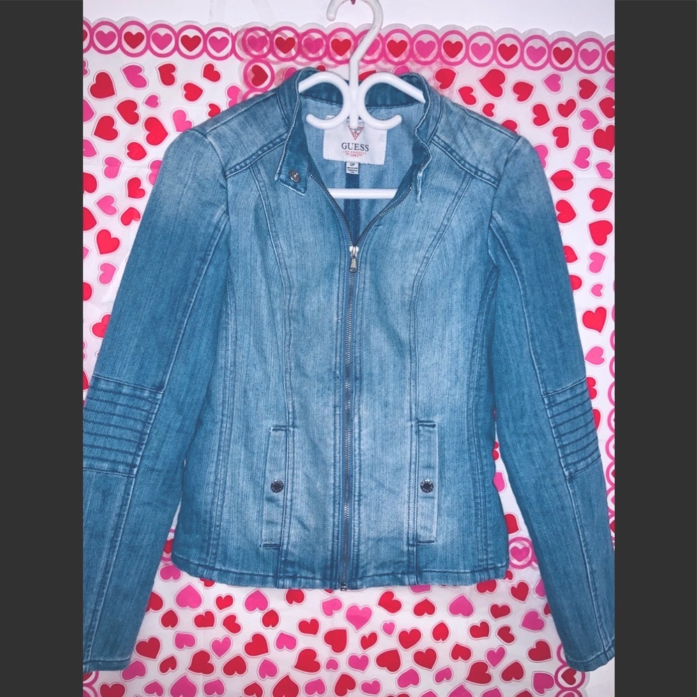 Guess women’s light denim jacket